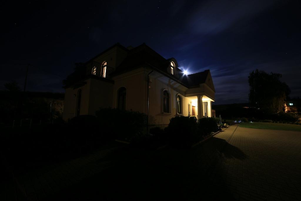 Prestige Bed and Breakfast Wierzchowisko Exterior foto